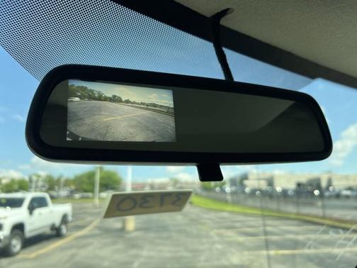 Summit White 2026 Chevrolet Express 3500 RWD 3500 135