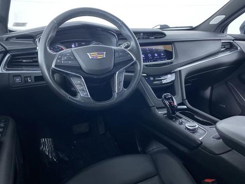 2023 Cadillac XT5 AWD Premium Luxury