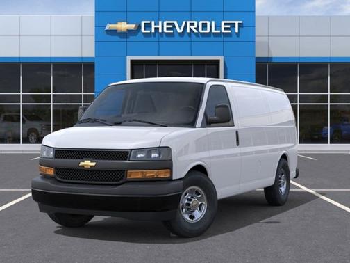 Summit White 2026 Chevrolet Express 3500 RWD 3500 135