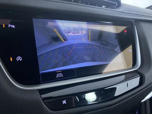 2023 Cadillac XT6 AWD Luxury
