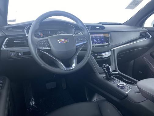 2023 Cadillac XT6 AWD Luxury
