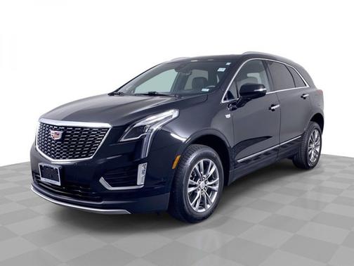 Stellar Black Metallic 2023 Cadillac XT5 FWD Premium Luxury