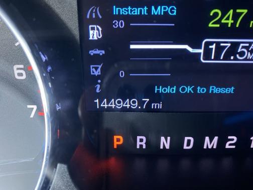 2011 Ford F-150 4WD SuperCrew 145 XL