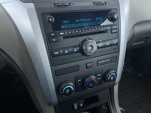 2012 Chevrolet Traverse LS