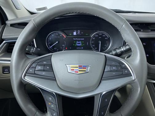2023 Cadillac XT5 AWD Premium Luxury