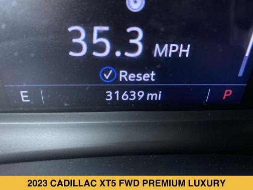 Crystal White Tricoat 2023 Cadillac XT5 FWD Premium Luxury