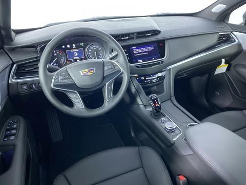 2025 Cadillac XT5 AWD Premium Luxury