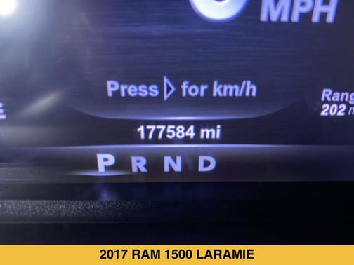 Bright White Clearcoat 2017 RAM 1500 Laramie