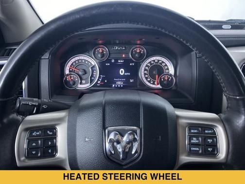 Bright White Clearcoat 2017 RAM 1500 Laramie
