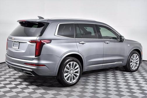 2020 Cadillac XT6 FWD Premium Luxury for sale in Ballwin, MO - image 3