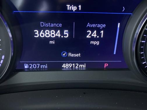 2021 Cadillac XT4 AWD Premium Luxury