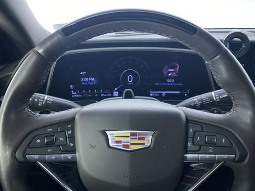 2024 Cadillac Escalade ESV 4WD Premium Luxury