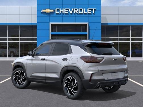 Sterling Gray Metallic 2026 Chevrolet Trailblazer RS