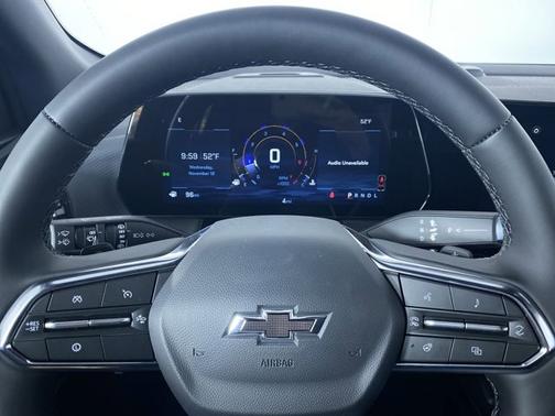 Sterling Gray Metallic 2026 Chevrolet Equinox FWD LT