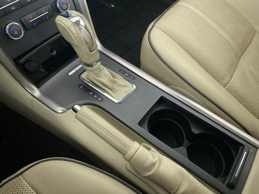 2012 Lincoln MKZ 4dr Sdn FWD