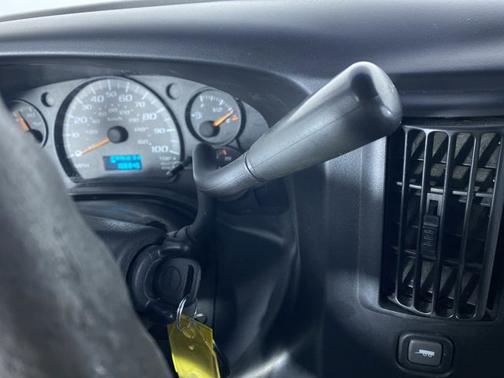 2003 GMC Savana 1500 Work Van