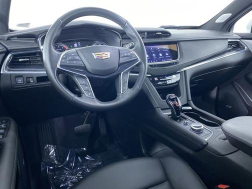 2023 Cadillac XT5 AWD Premium Luxury