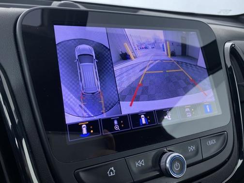Summit White 2023 Chevrolet Equinox RS
