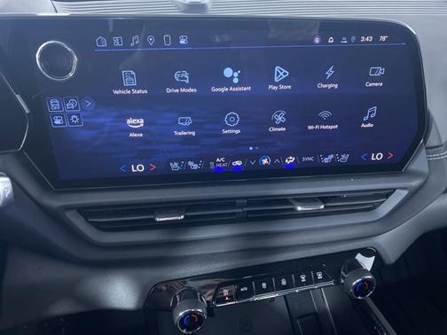 2025 Chevrolet Silverado EV LT