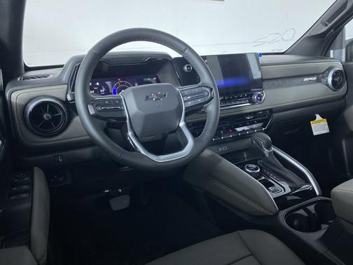 2025 Chevrolet Colorado 4WD ZR2