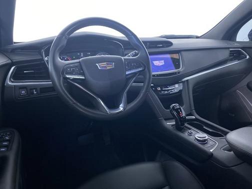 2023 Cadillac XT6 AWD Luxury