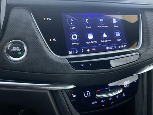 2022 Cadillac XT5 FWD Premium Luxury