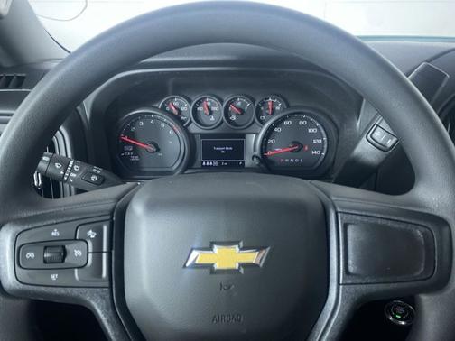 Summit White 2026 Chevrolet Silverado 1500 Custom