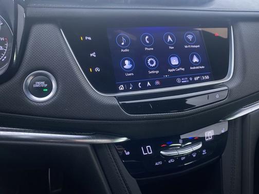 2024 Cadillac XT5 AWD Sport