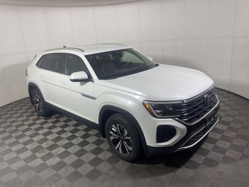 2026 Volkswagen Atlas Cross Sport 2.0T SE