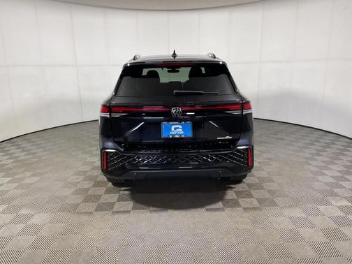 2026 Volkswagen Tiguan 2.0T SE R-Line Black 4MOTION