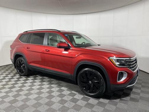 2025 Volkswagen Atlas 2.0T SE w/Technology 4MOTION