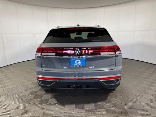 2026 Volkswagen Atlas Cross Sport 2.0T SE w/Technology 4MOTION