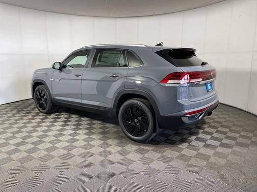 2026 Volkswagen Atlas Cross Sport 2.0T SE w/Technology 4MOTION