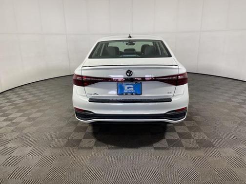 2026 Volkswagen Jetta 1.4T SE