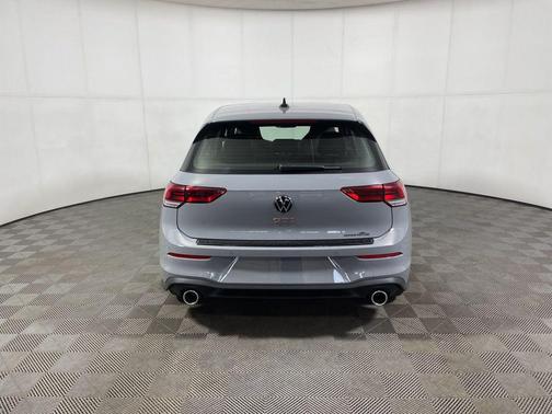 2026 Volkswagen Golf GTI 2.0T SE DSG