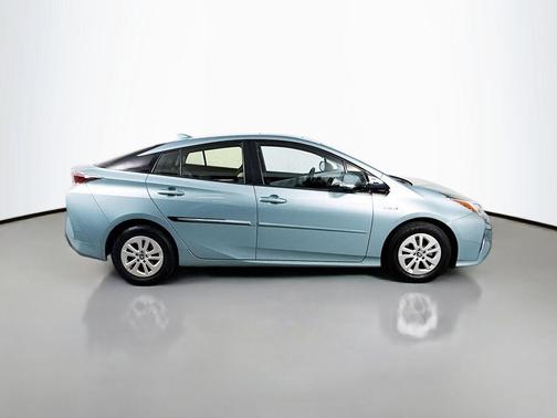 2016 Toyota Prius Four