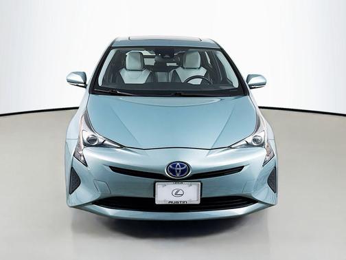 2016 Toyota Prius Four