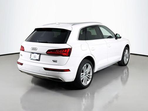 2018 Audi Q5 2.0T Tech Premium