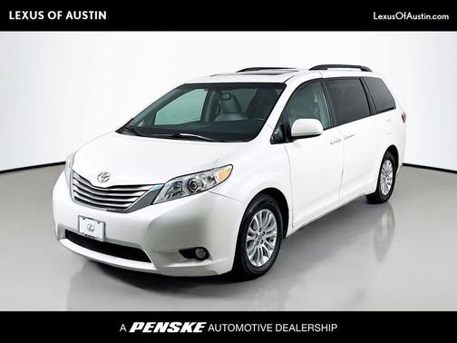 2017 Toyota Sienna XLE Premium