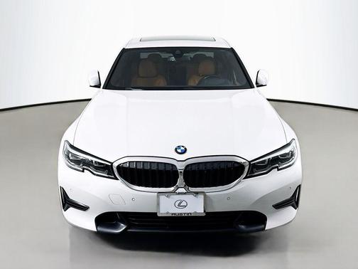 2019 BMW 330 330i