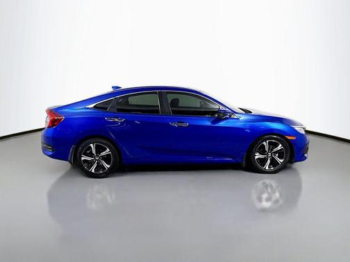 2017 Honda Civic Touring