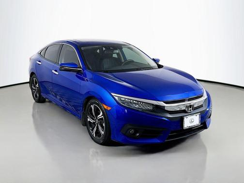 2017 Honda Civic Touring