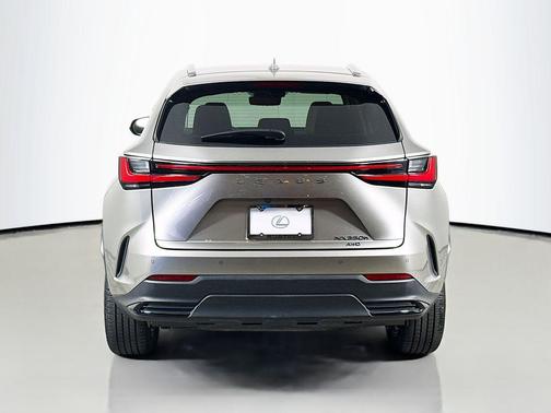2023 Lexus NX 350h Premium