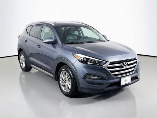 2017 Hyundai TUCSON SE Plus