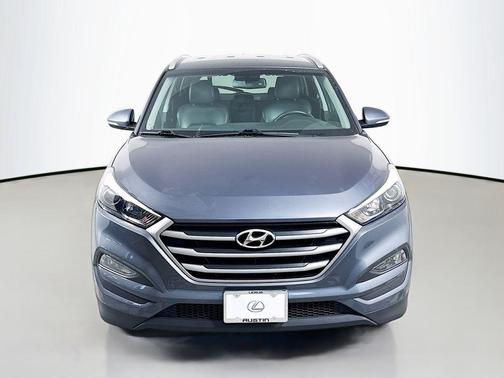 2017 Hyundai TUCSON SE Plus