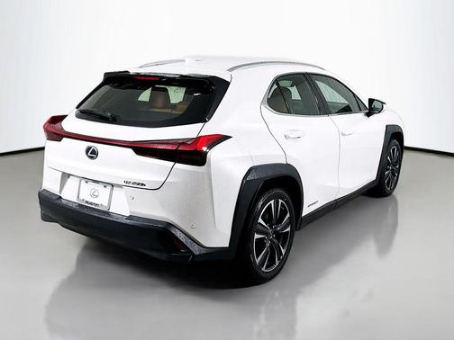2020 Lexus UX 250h Base