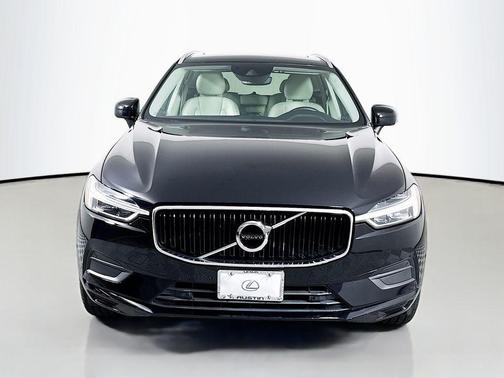 2018 Volvo XC60 T5 Momentum