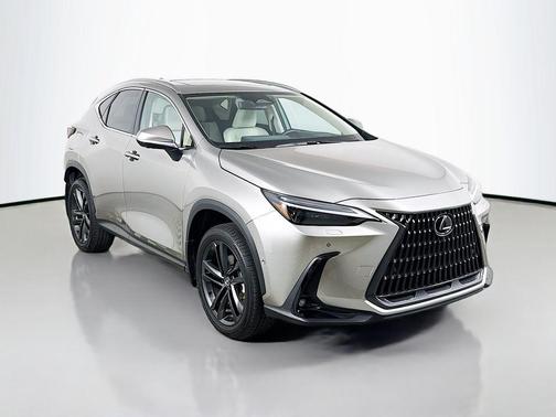 2025 Lexus NX 450h+ Luxury