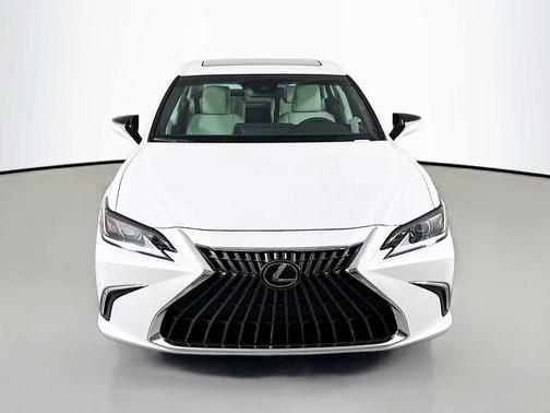 2025 Lexus ES 350 Base