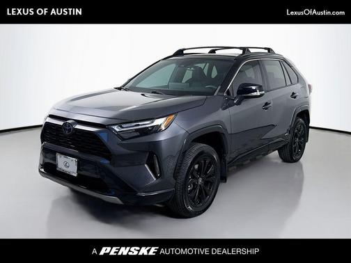 2023 Toyota RAV4 Hybrid SE